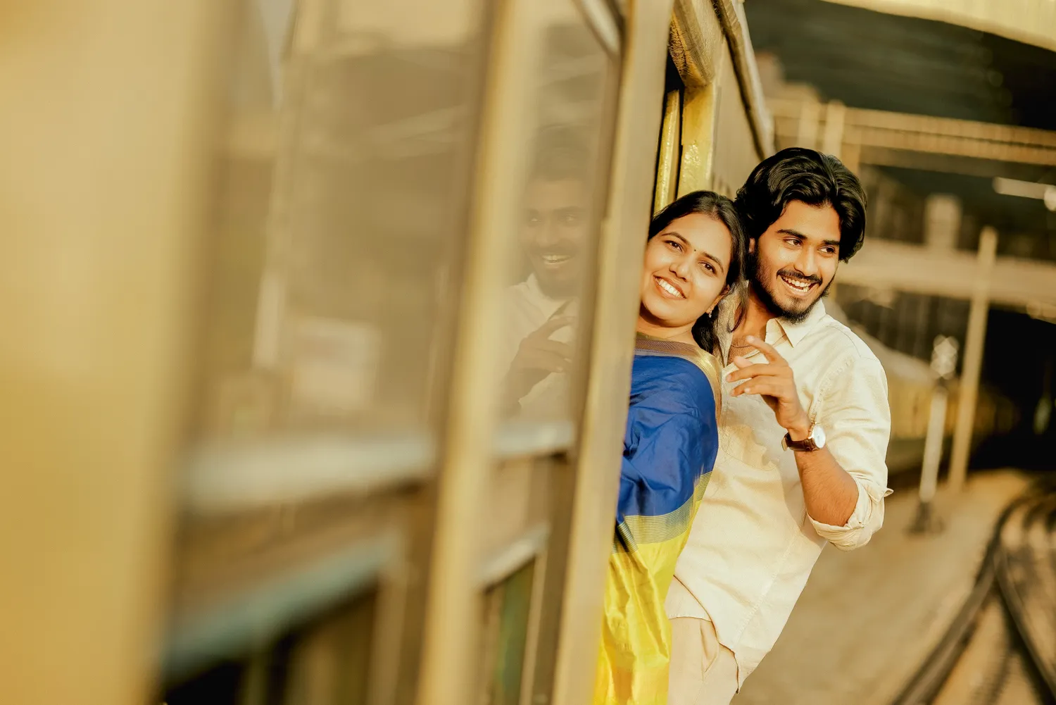 PRE WEDDING image